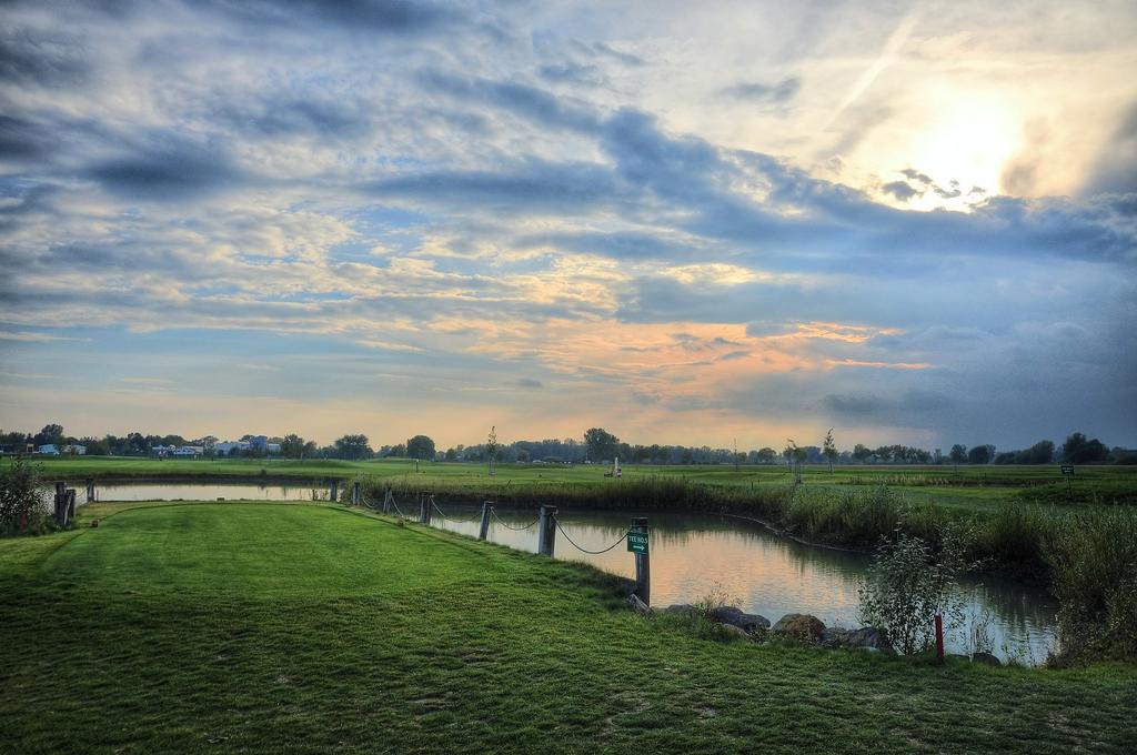 Hotel Golf Jezera Ostrožská Nová Ves Exteriör bild